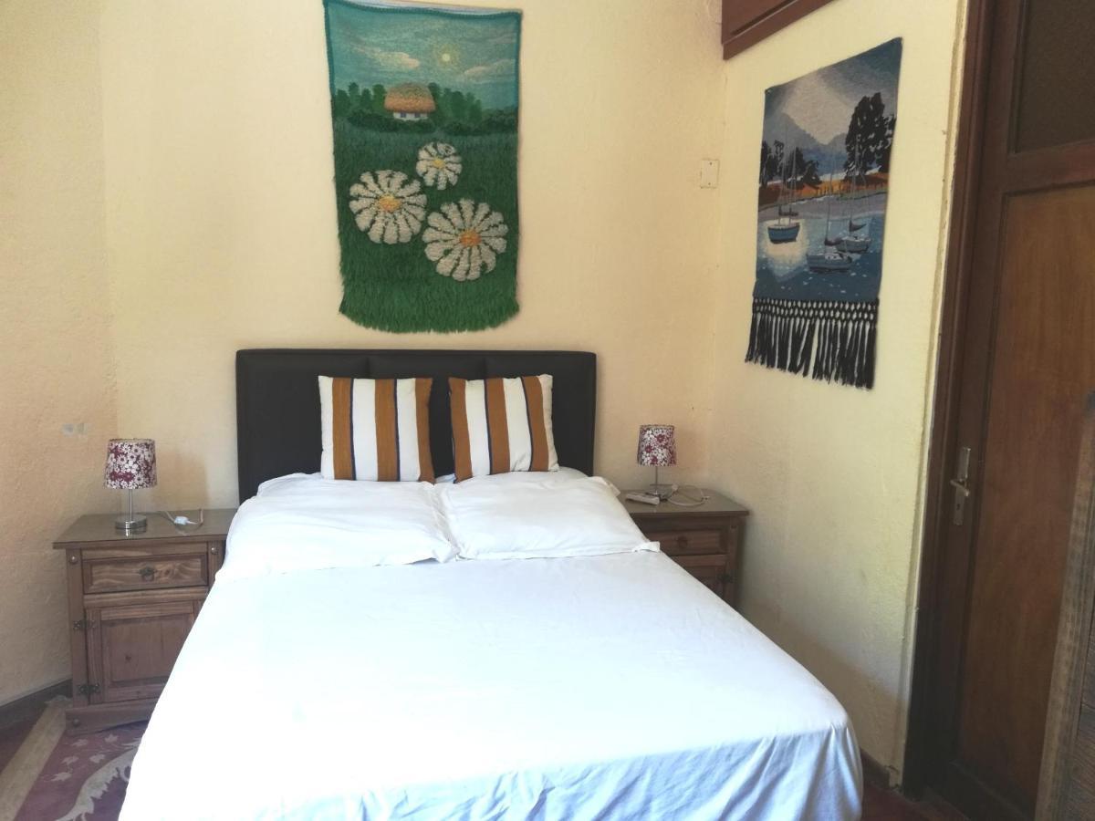 Private Room In Beautiful Home Montevideo Exteriör bild